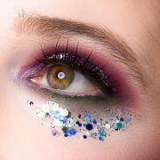 Make-up: glitter & glamour